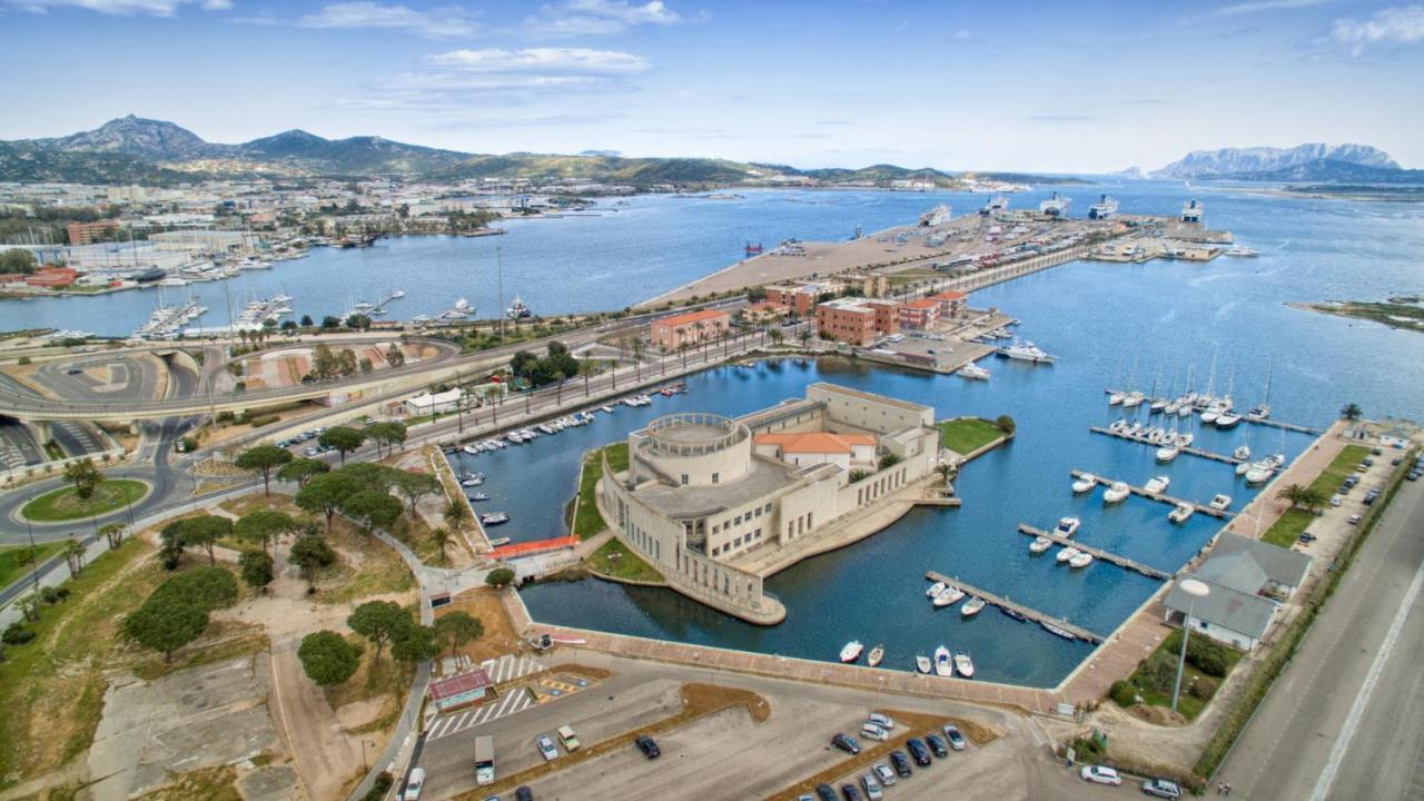Artroom Apartments Olbia Ngoại thất bức ảnh