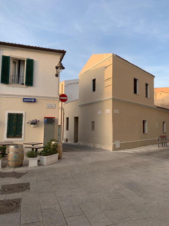 Artroom Apartments Olbia Ngoại thất bức ảnh